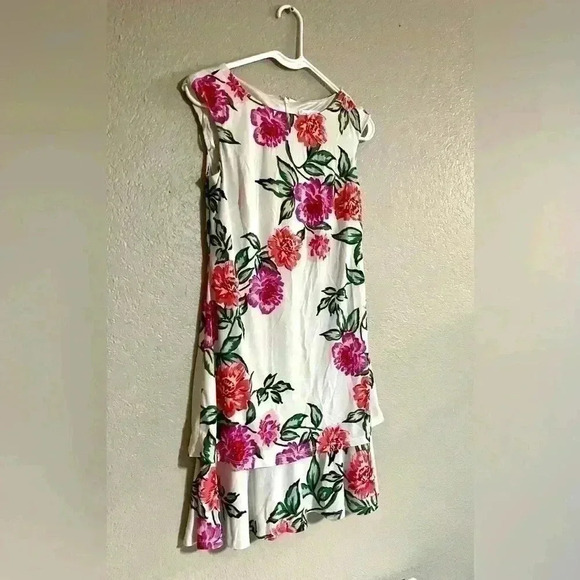 Eliza J White Floral Sleeveless Midi Dress Size 2P whimsical glam feminine glam - Picture 2 of 9